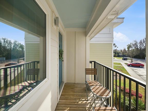 4th image of 267 Alexandra Rd #12