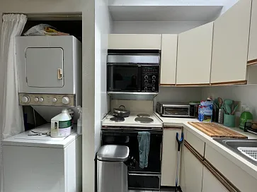 2123 Spruce St #4B — Photo 4