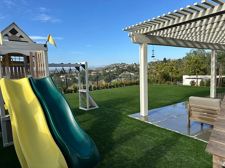 2722 La Golondrina St — Photo 39
