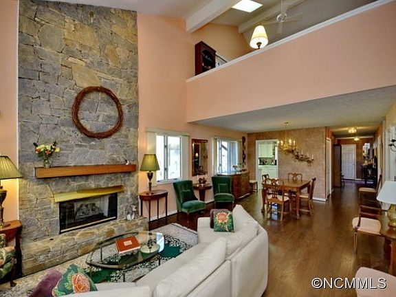 5th image of 301 Wild Oak Ln #60