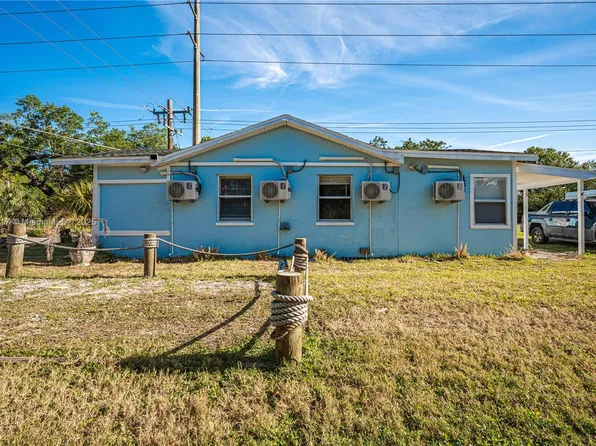 4504 Oakley St, Punta Gorda, FL 33980