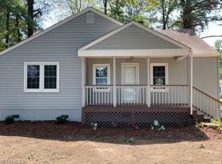 3117 Creek Ridge Rd, Greensboro, NC 27406