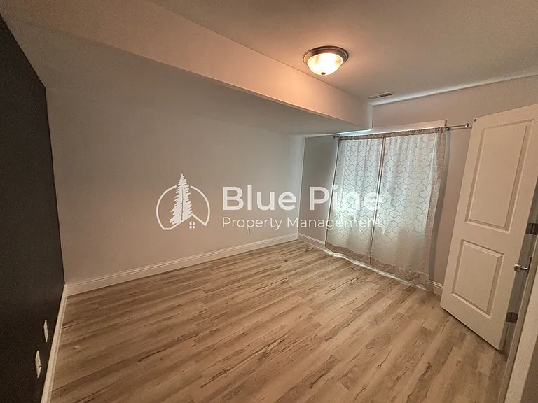 5506 Eaglewood Dr — Photo 24