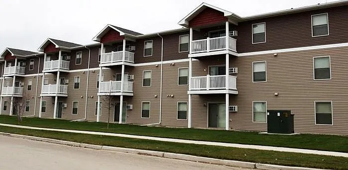 Stanley Apartments — Photo 25