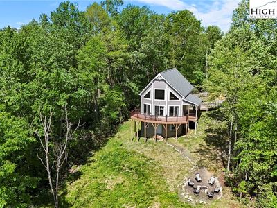 396 Apple Way, Blowing Rock, NC, 28605