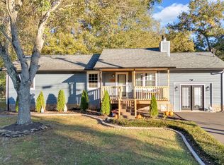 116 Springview Dr, Johnson City, TN 37615