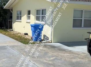 4926 Vincennes Ct FLOOR 33904, Cape Coral, FL 33904