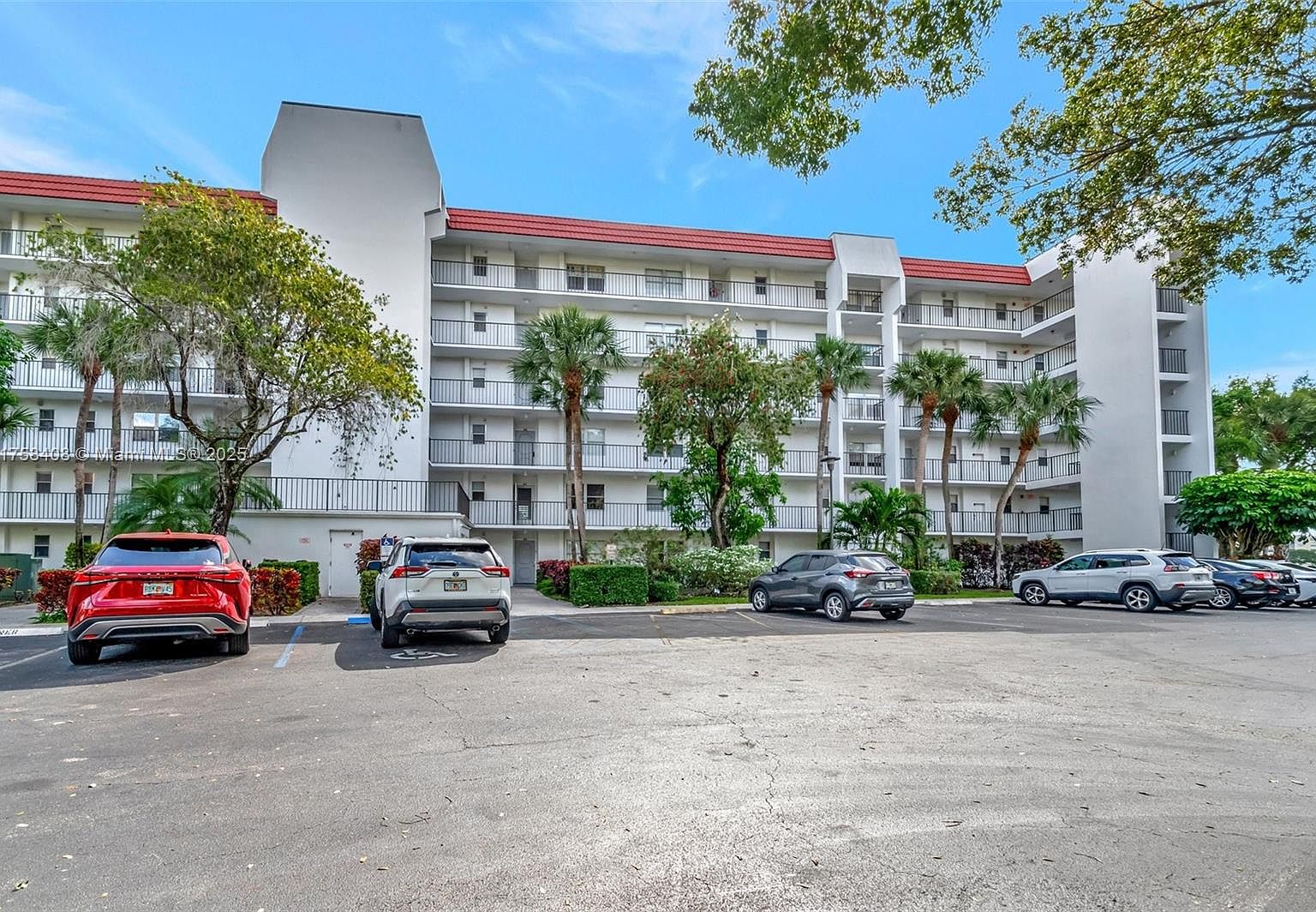 3597 Birdie Dr APT 107