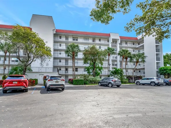 3597 Birdie Dr APT 107, Lake Worth, FL 33467