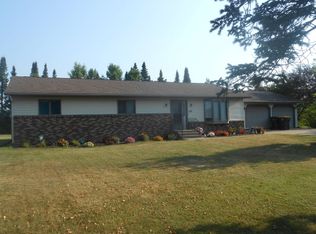 310 W Pine St, Abbotsford, WI 54405