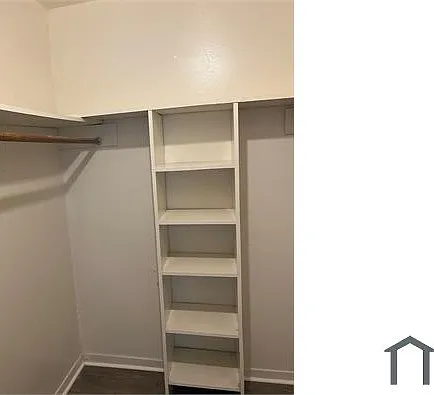 2330 Liberty St #1 — Photo 11