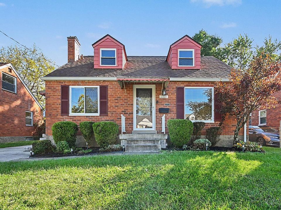 1st image of 1703 Centerridge Ave