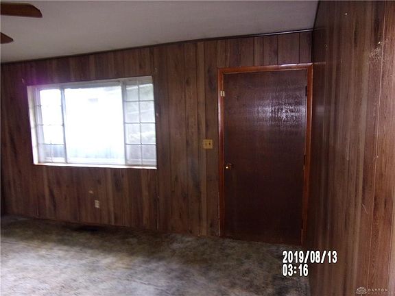 3rd image of 1301 Echo Lake Dr