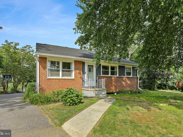 1806 Dunwoody Cir, Parkville, MD 21234