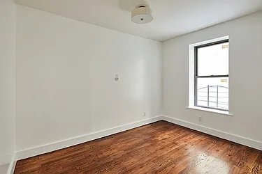 Rented by Venn NY Inc