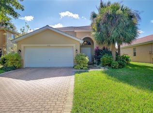 9336 Scarlette Oak Ave, Fort Myers, FL 33967