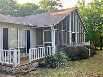371 Wildwood Trl, Holly Lake Ranch, TX, 75765