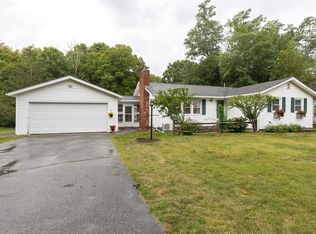 664 Old Post Rd, North Attleboro, MA 02760