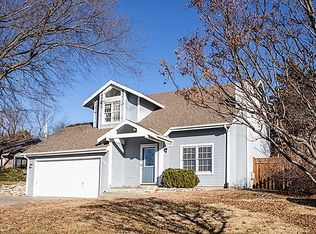 1845 Concord Ln, Manhattan, KS 66503