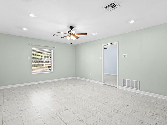 4th image of 3838 Floerke Rd