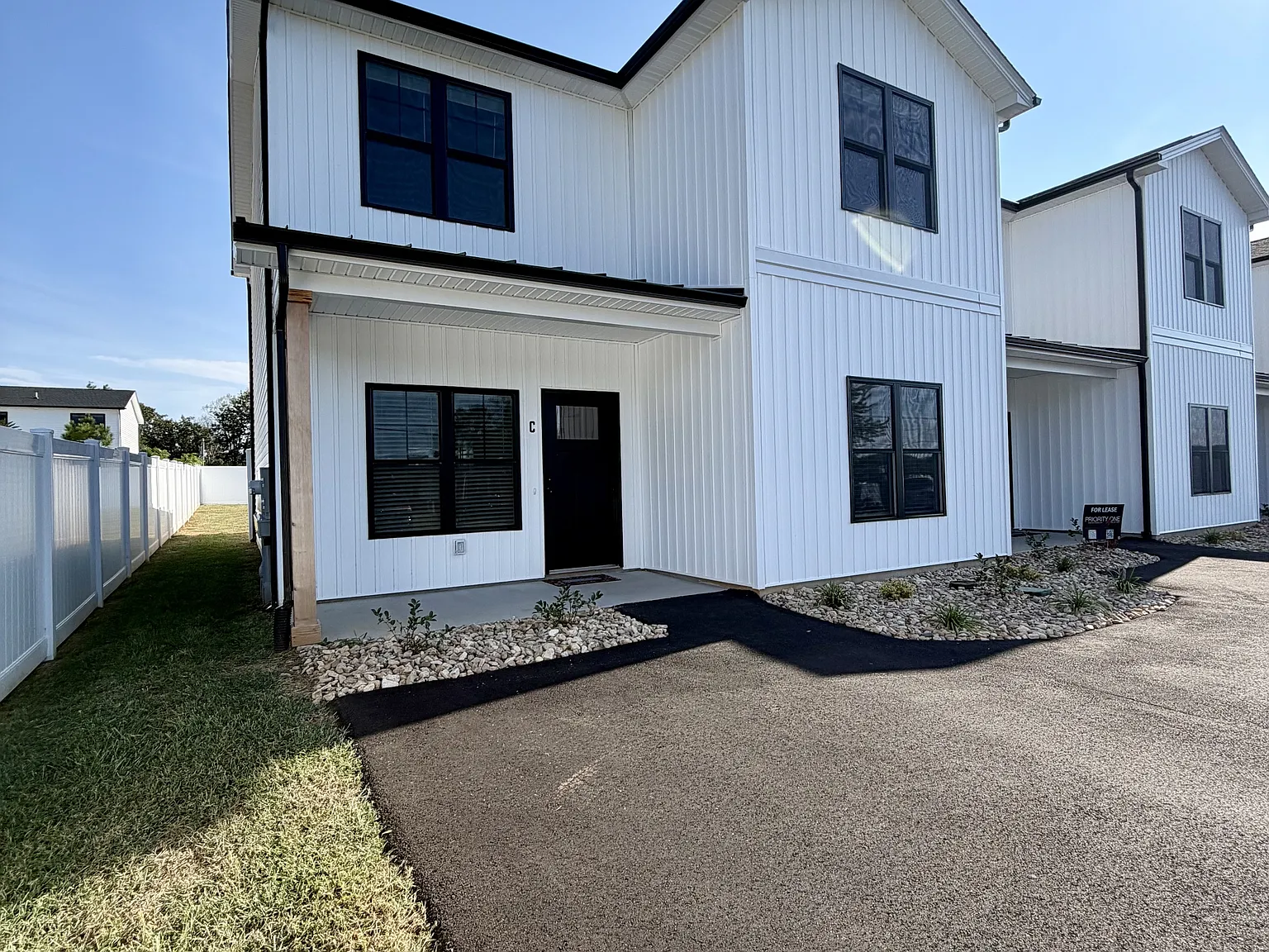 77 Shelor Drive - C — Photo 1