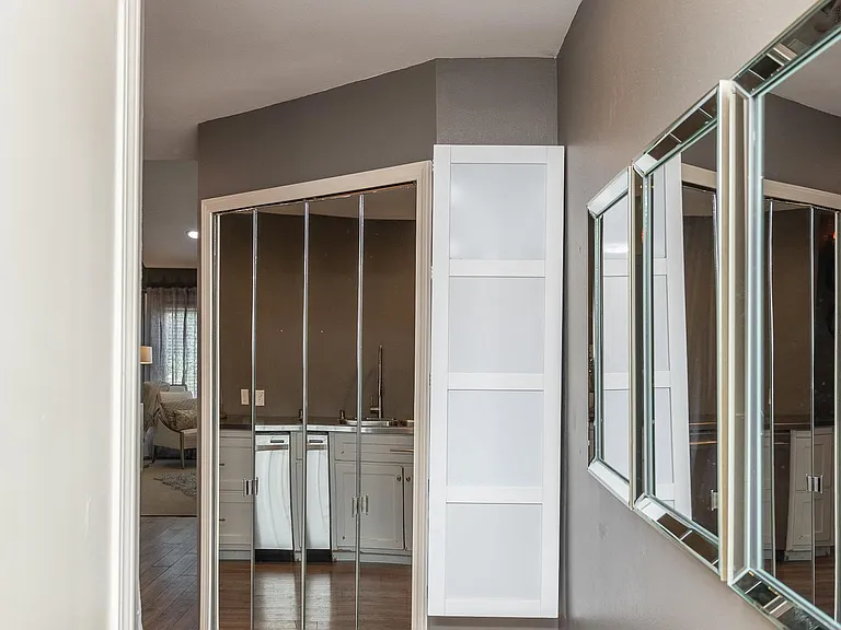 5001 Grande Dr #724 — Photo 12