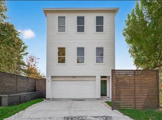 867 Lonnie Ln, Houston, TX 77091