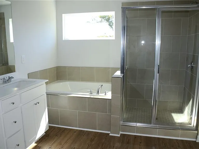 1121 Point Place Dr — Photo 20