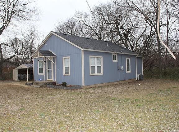 2nd image of 1320 S Muskogee Ave