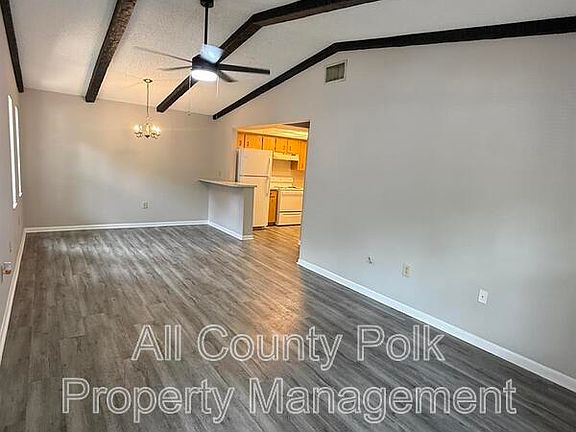 3rd image of 1640 Crystal Park Cir