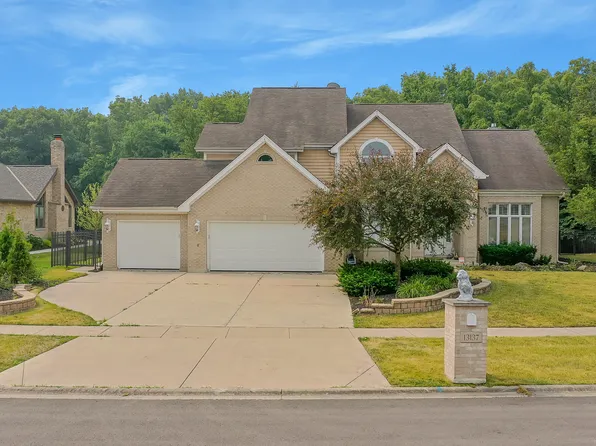 13137 Hidden Valley Dr, Homer Glen, IL 60491