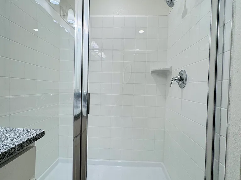 3015 Sanctuary Dr — Photo 17