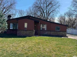 1159 9th Ave S, Clinton, IA