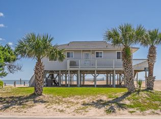 128 Palmetto Blvd, Edisto Island, SC 29438