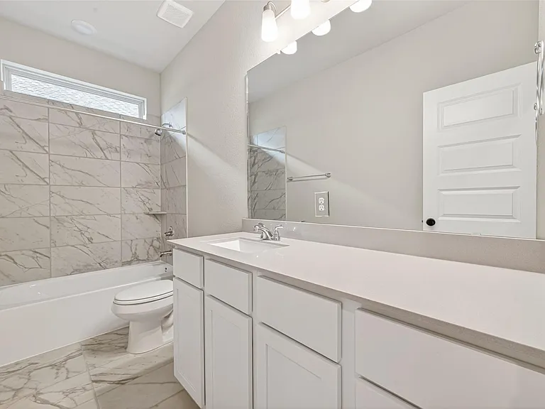 2216 Inglenook Grove Dr — Photo 24