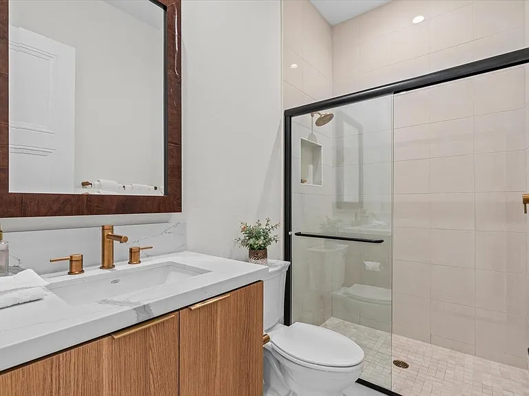 446 Fountain Dr — Photo 27