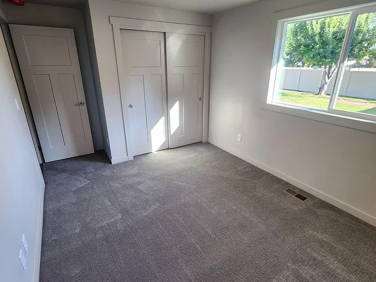 5160 S Greenacres Pl — Photo 17