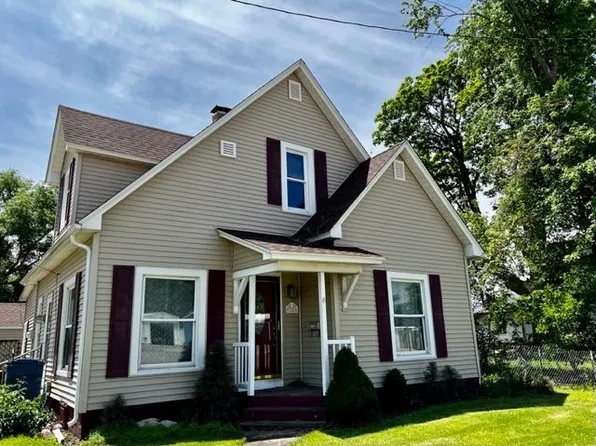 300 W 5th St, Tilton, IL 61833