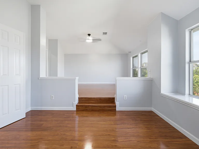 2114 Rustic Ridge Dr — Photo 12
