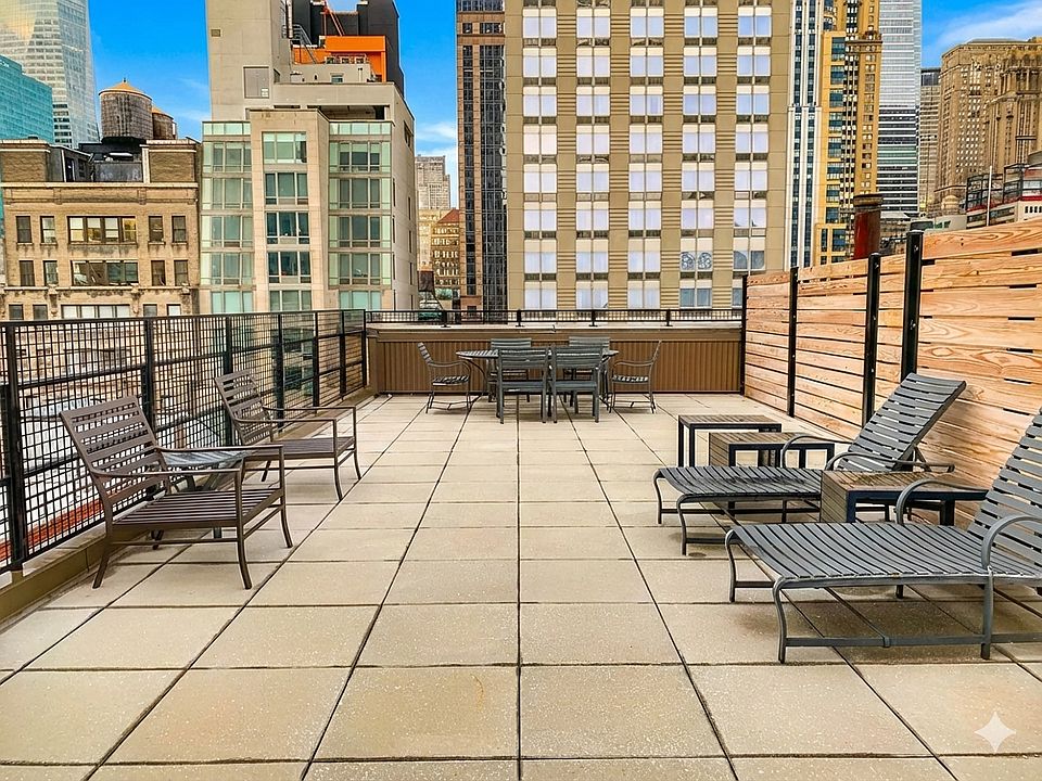 1st image of 372 5th Ave APT 8B