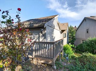 811 Auburn Ravine Rd, Auburn, CA 95603