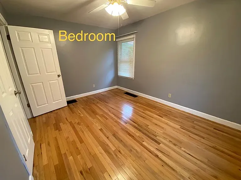 1300 Highland Park Dr #2 — Photo 9