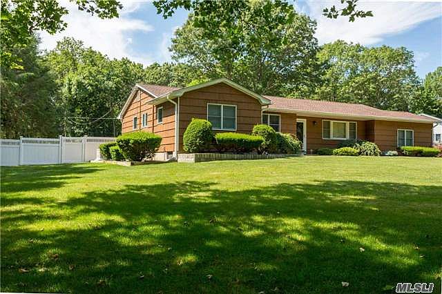 1st image of 76 River Heights Dr