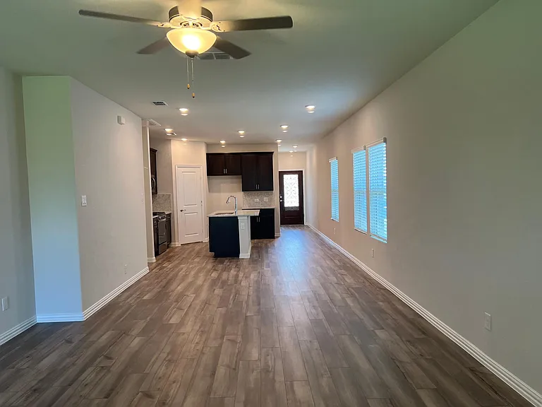 114 Mountain Meadow Ln — Photo 10