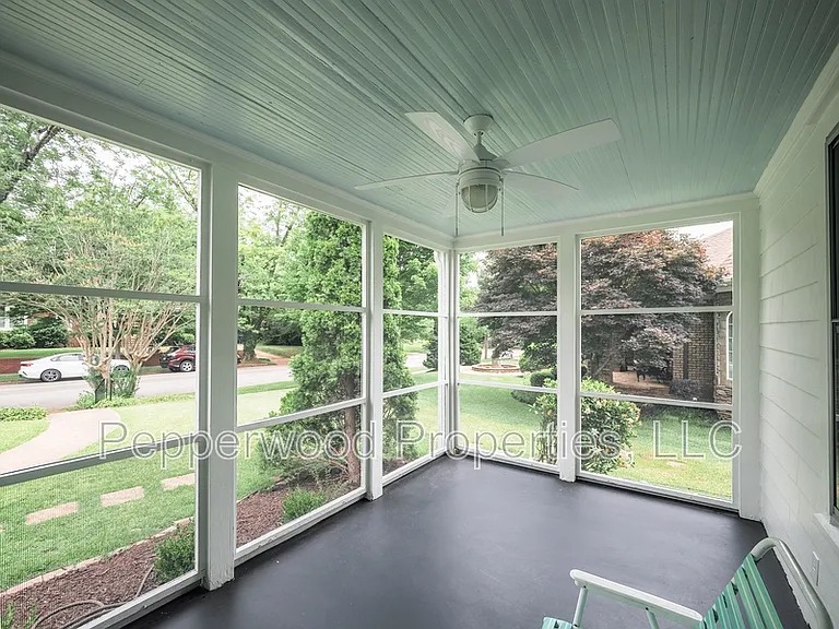 771 Palmetto St — Photo 2