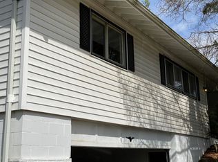 19 Oakwood Dr, Gallipolis, OH 45631