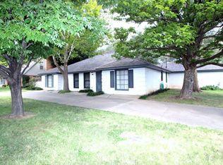 6200 Gainsborough Rd, Amarillo, TX 79106