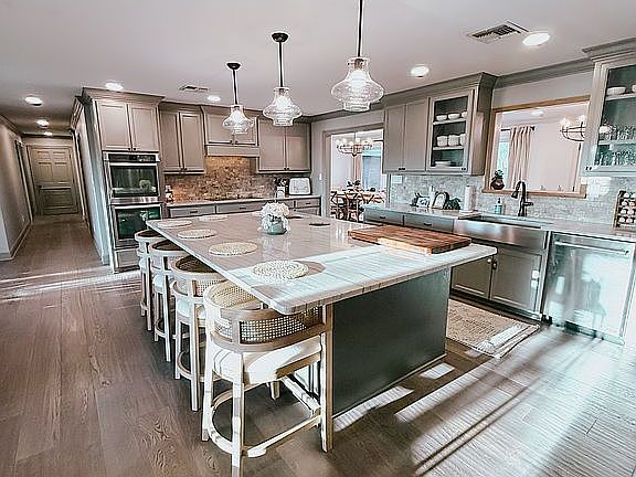 Gourmet Kitchen