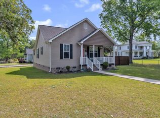 401 S Broad St, Clinton, SC 29325