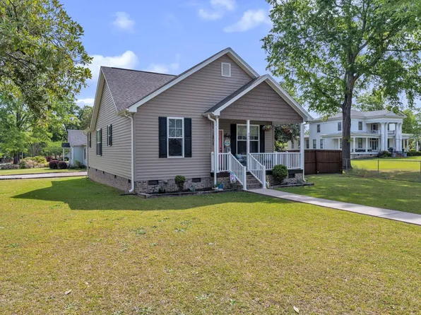 401 S Broad St, Clinton, SC 29325